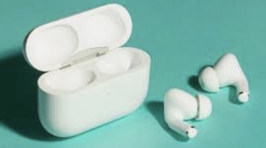 How Noise-Reducing Earplugs Can Help Prevent Hearing Damage in Car Racing