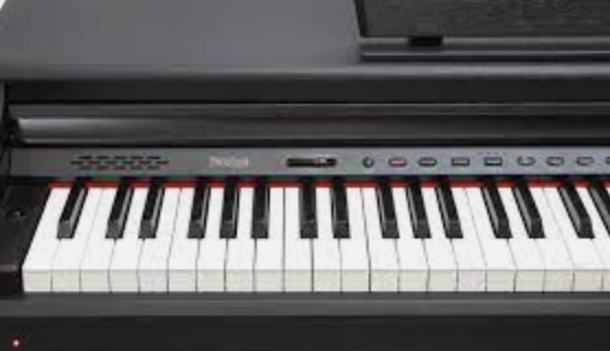 What is Digital pianos