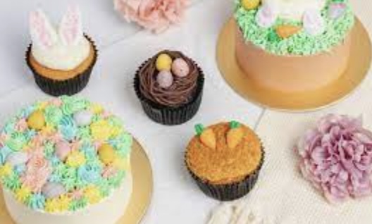 Explore Top Designer Cakes To Brighten Up Special Occasions